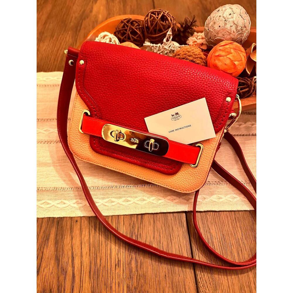 Coach Swagger Shoulder Bag In Colorblock Pebble Leather, EUC